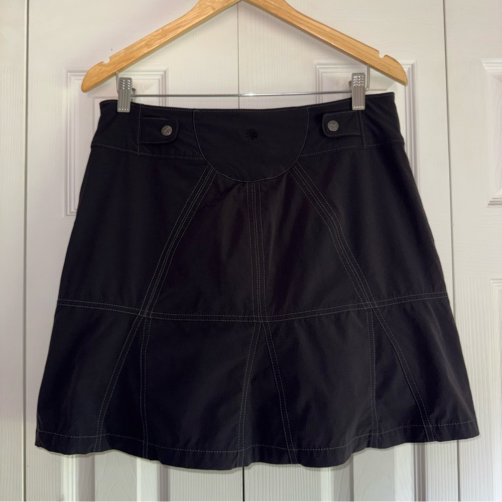 Athleta skirts size 6